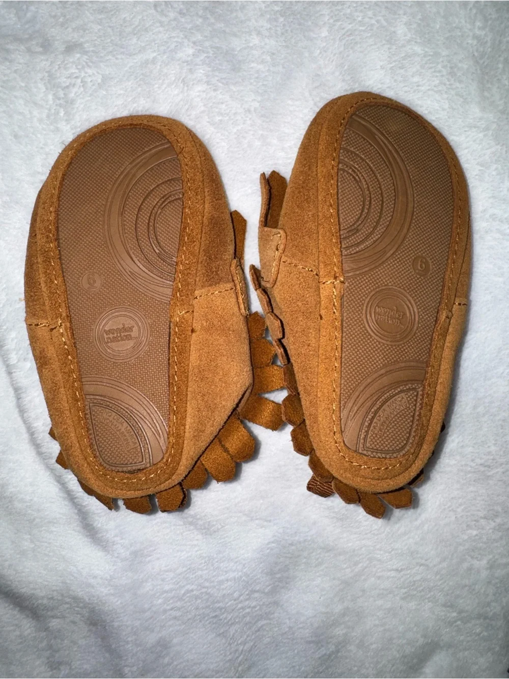 Toddler size 6 leather Fringe Moccasin Shoes in Brown